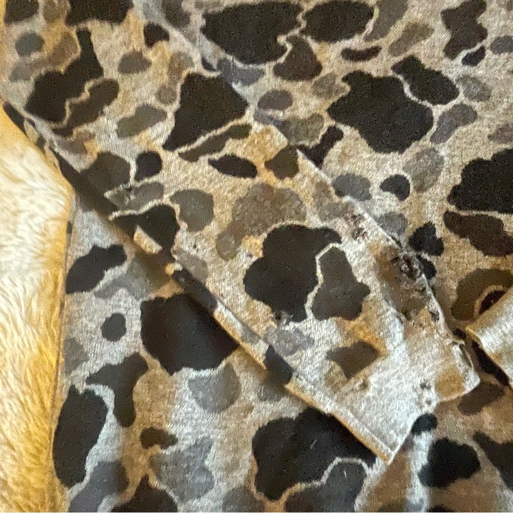 Burberry Camouflage Cashmere Sweater - Picture 5 of 10